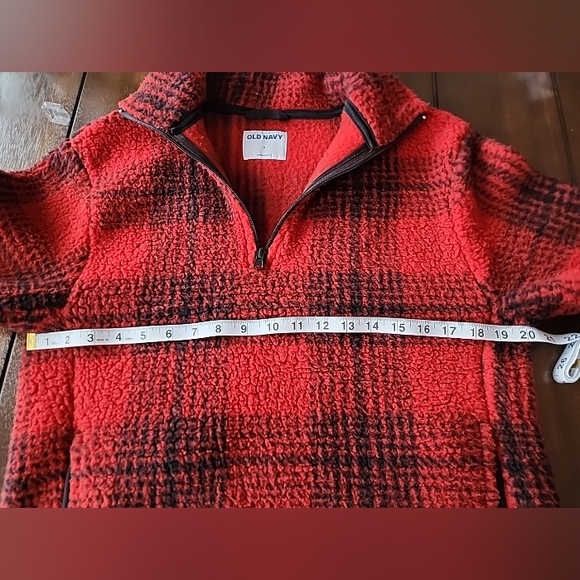 Old Navy, NWOT, Size Sm, Sherpa 1/4 Zip Pullover, Red & Black Plaid - Picture 7 of 10